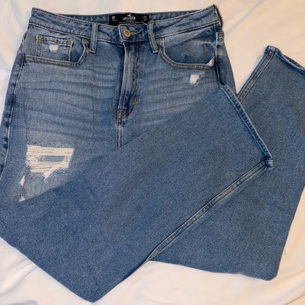 Hollister High Rise Light Blue Jeans